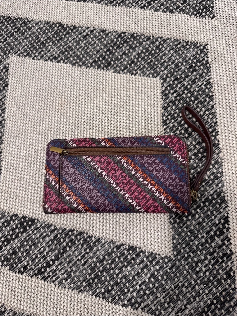 Fossil Diagonal Multicolor Signature Wristlet in Brown Trim
